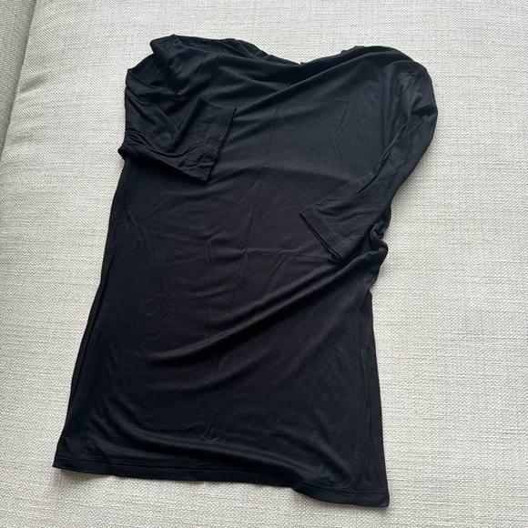 Vero Moda, M, black, silky viscose, Tshirt - Picture 4 of 4